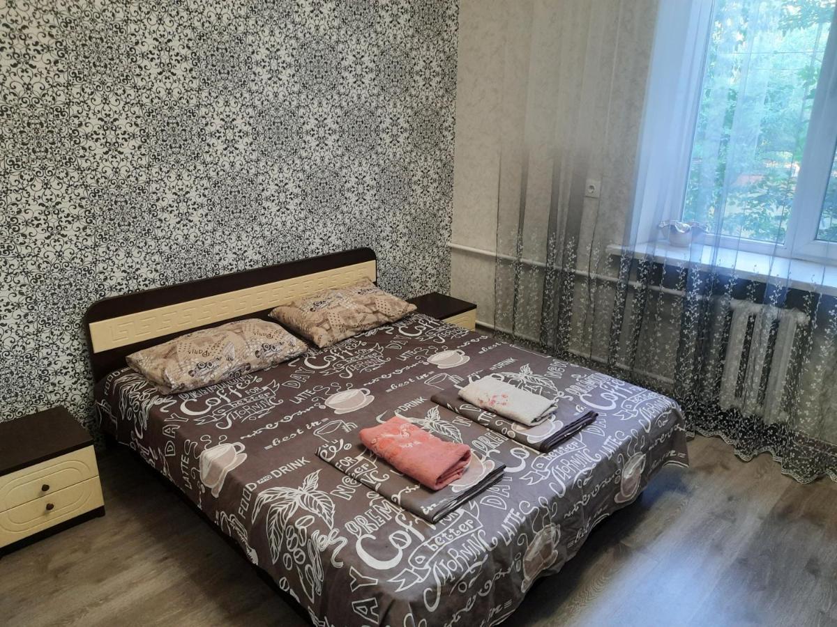 Apartment 2 Bed Rooms Near Aristokrat Zaporizhia Eksteriør bilde