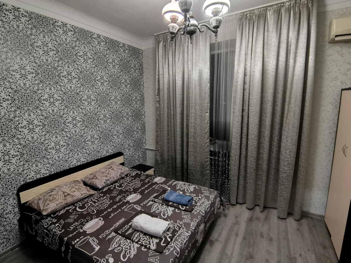 Apartment 2 Bed Rooms Near Aristokrat Zaporizhia Eksteriør bilde